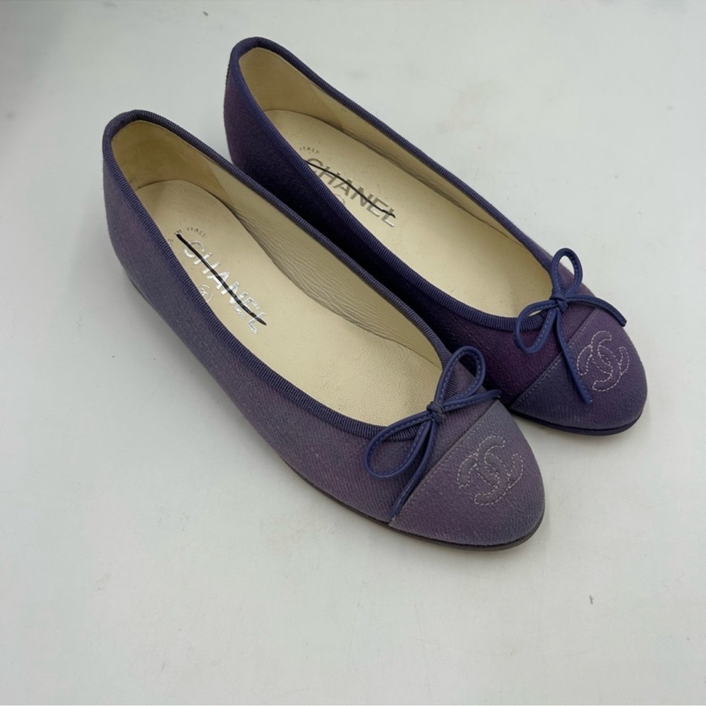 Women’s Chanel ballet flats size 35.5 made in Italy - Picture 1 of 7